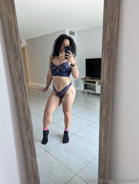 Klove9 sexy actress pictures