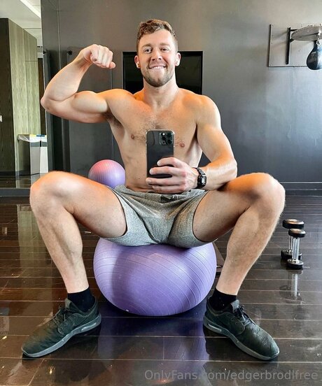 Edgerbrodlfree nude model photos