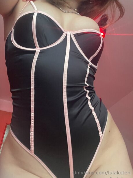 Lulakoten sexy star galleries