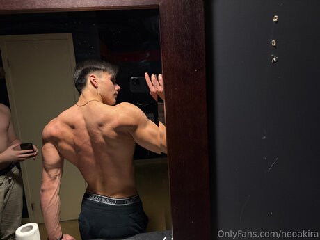 Neoakira model photos