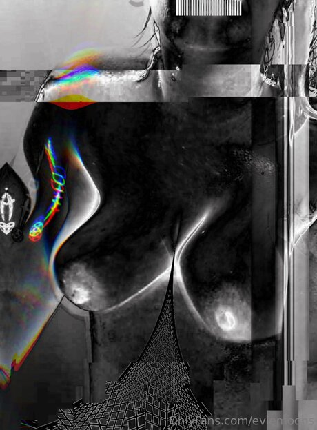 Eviemoons pornographic star photo