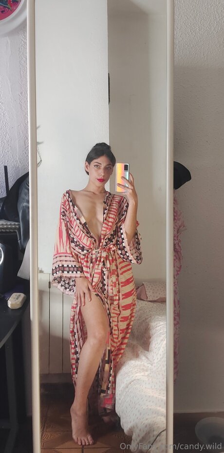 Candy Wild pornstar exclusive images