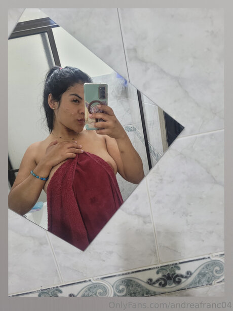 Andreafranc04 porn model pic