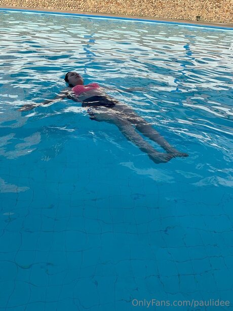 Paulidee pornstar erotic photos