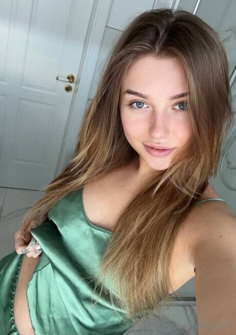 Marypitch pornstar erotic photo