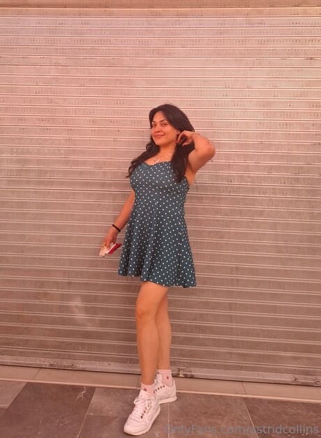 Astridcollins star naked galleries