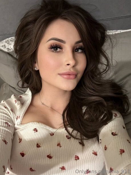 Mia 911 perfect actress pictures