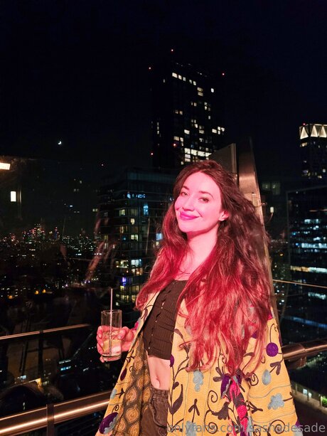 Sashadesade sex actress pic