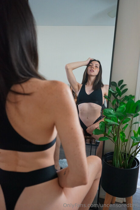 Uncensoredbrit porn model pics