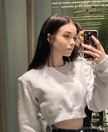 Petitemimiuwu perfect pornstar archive