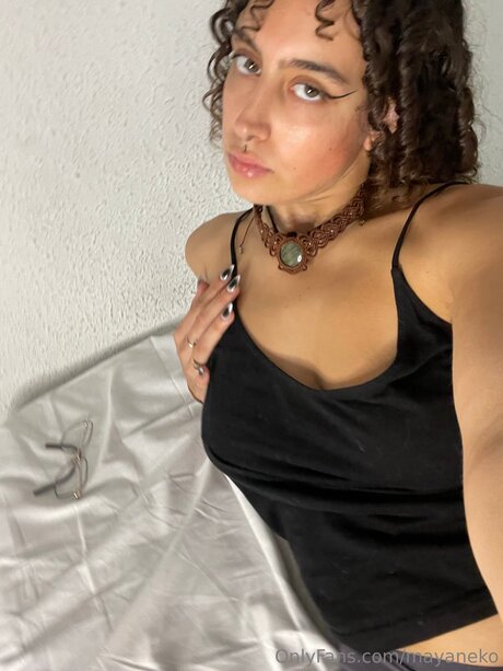 Maya Morocha erotic pornstar images