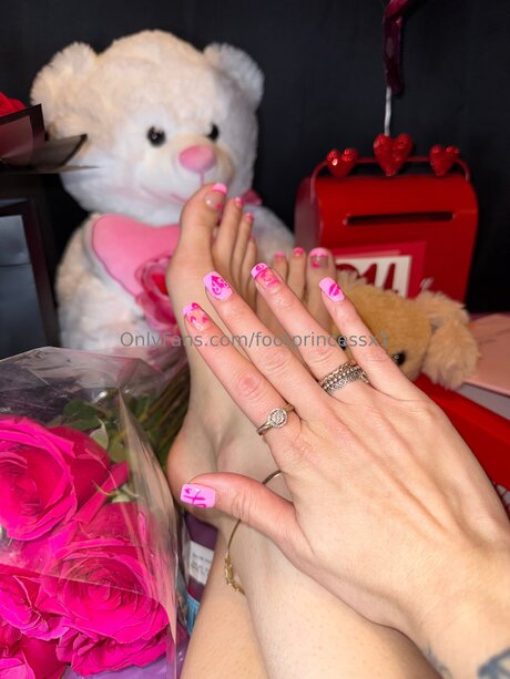 Footprincessx1 erotic model photos
