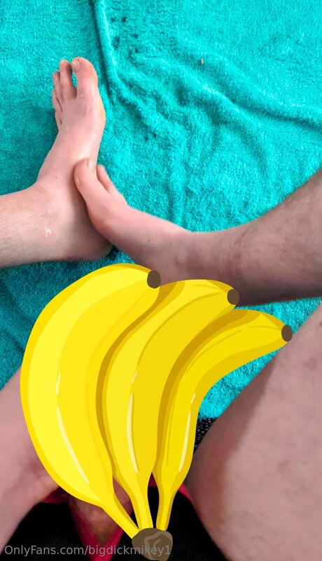 Bigdickmikey1 porn actress image