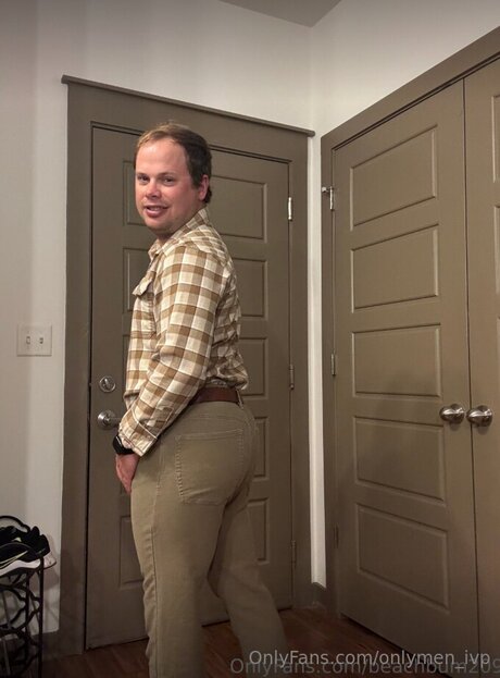 Onlymen Ivp star art image