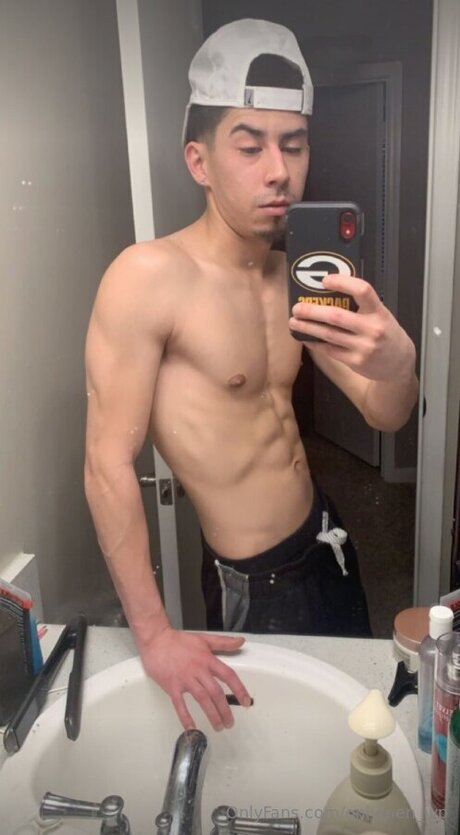 Onlymen Ivp xxx star pic