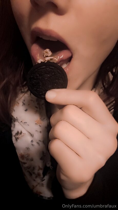 Umbrafaux pornstar free image