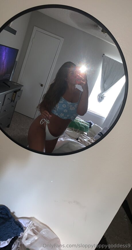 Sloppytoppygoddess9 porn actress img