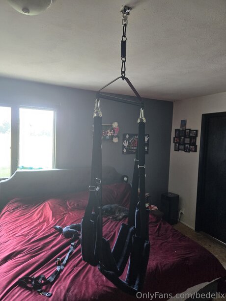 Bedellx beautiful model photo