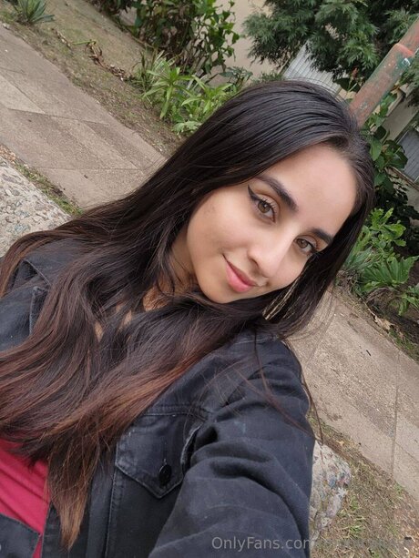 Monicaluise hd actress photo