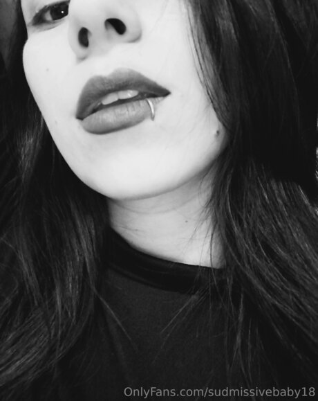 Sudmissivebaby18 star top galleries