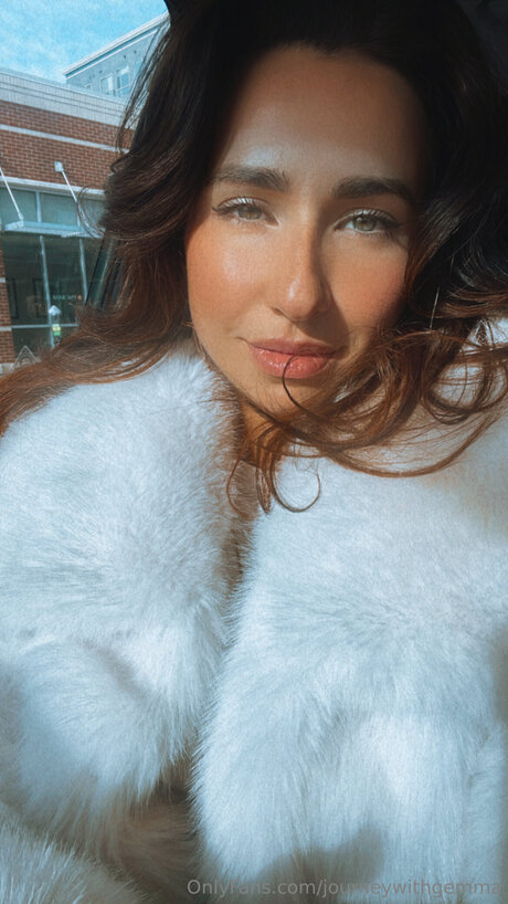 Journeywithgemma model nude archive