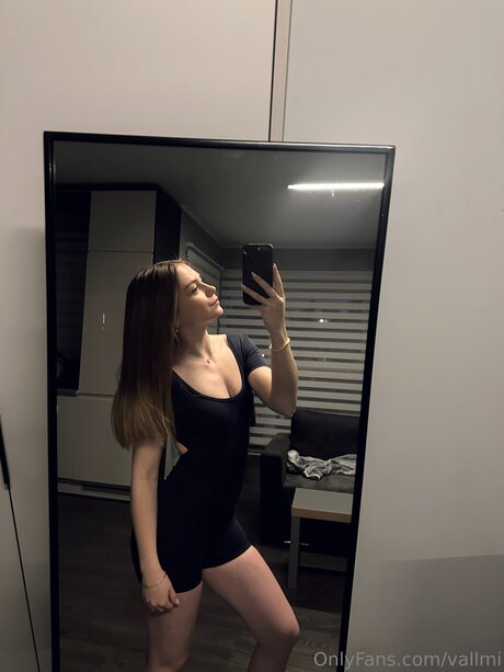 Vallmi top model galleries