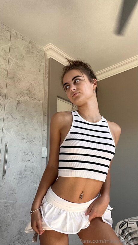 Mikaylafreee sex actress photo