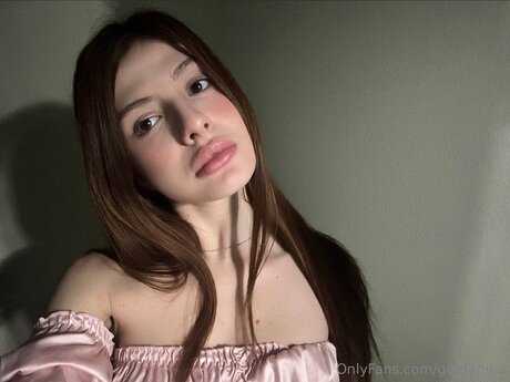 Goldanika model sex pictures