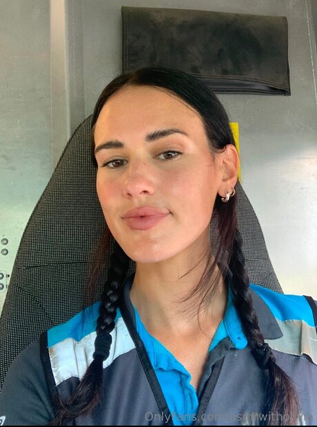 Asmrwitholivia hot star pictures