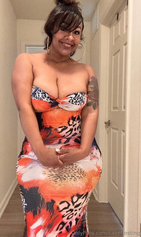 Cakefrosting sex model image