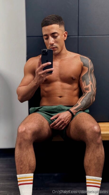 Sexycurtis star best pics