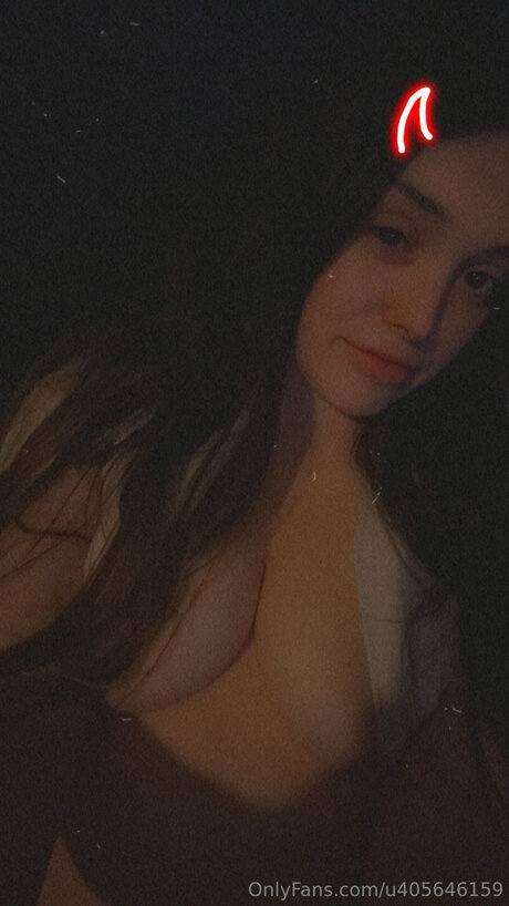 U405646159 star nudes pictures