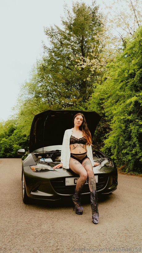 U405646159 hd pornstar photos