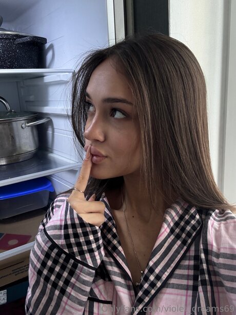 Violet Dreams69 pornstar art pics