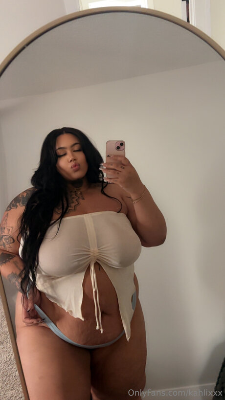 Kahlixxx sex model gallery