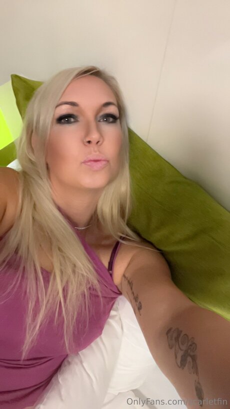 Scarletfin pretty model photos