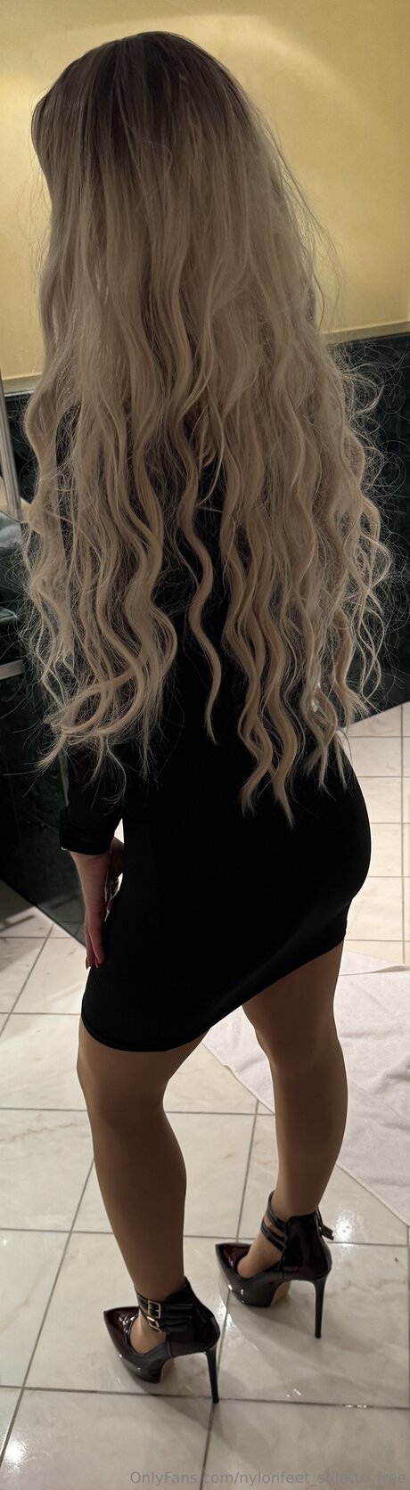 Nylonfeet Stiletto Free pretty actress galleries