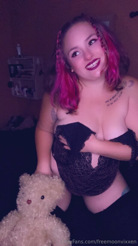 Freemoonvixxen star naked photos