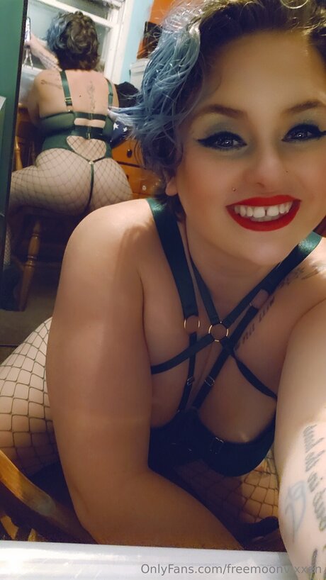 Freemoonvixxen hot actress photos