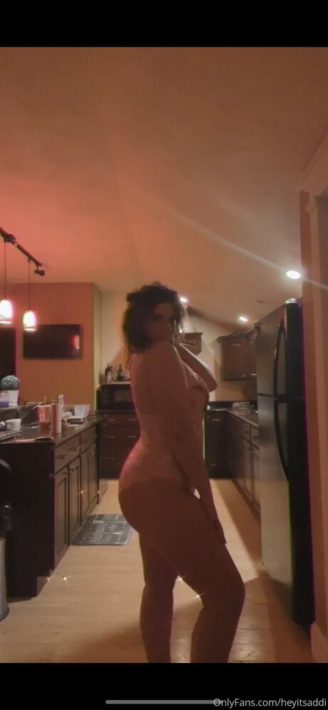 Heyitsaddi nude pornstar pics