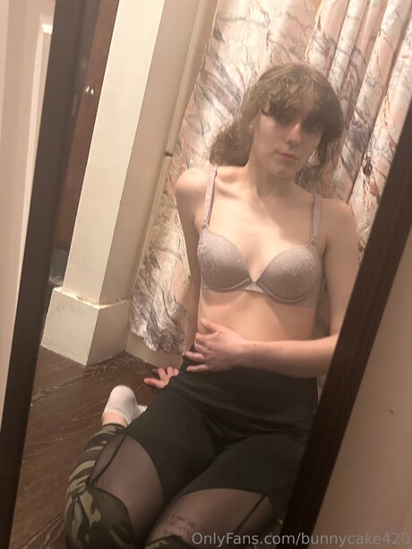 Bunnycake420 sexy model images