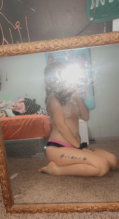 Lilbitttxoxo free actress gallery