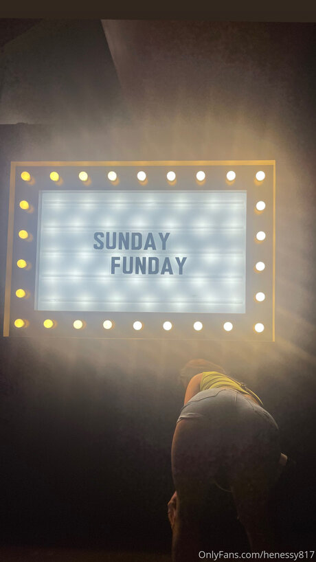 Henessy817 xxx model pictures