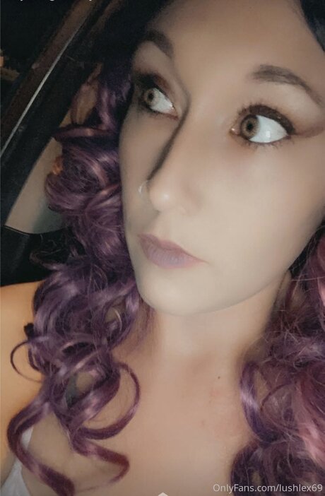 Lushlex69 nude pornstar img