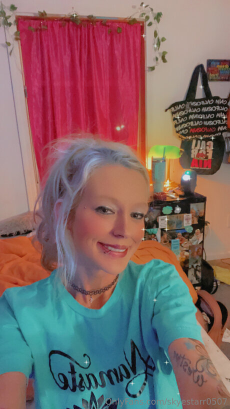 Skyestarr0507 pornstar xxx image