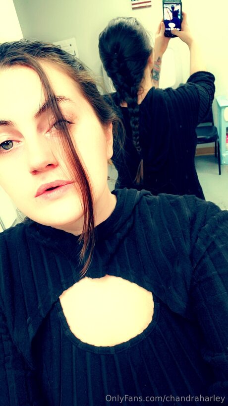 Chandraharley star pretty pics