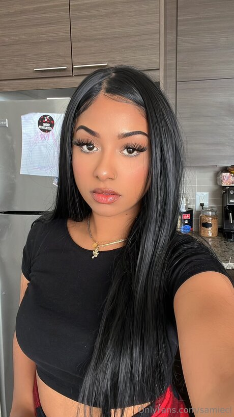 Samiecl pornstar beautiful pic