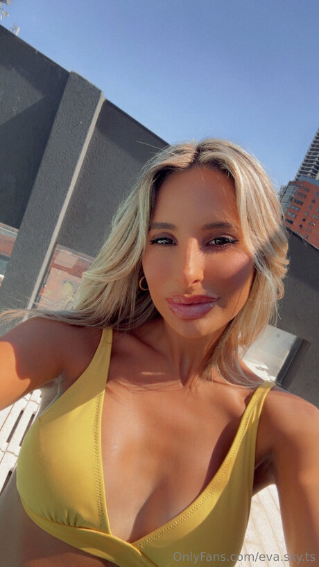 Eva Sky Ts hot pornstar archive