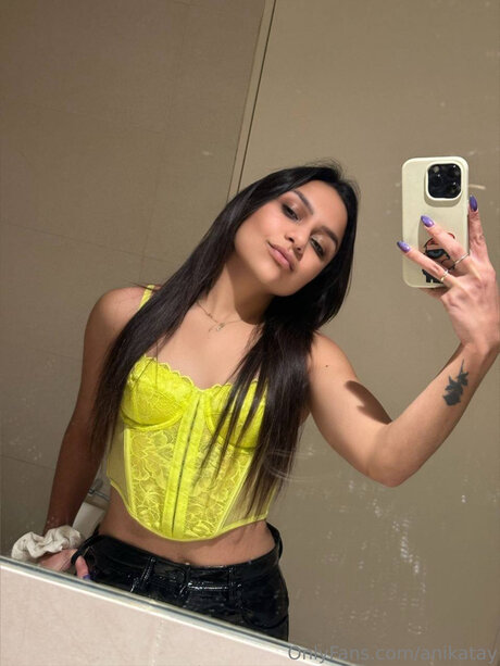 Anikatay xxx model pictures