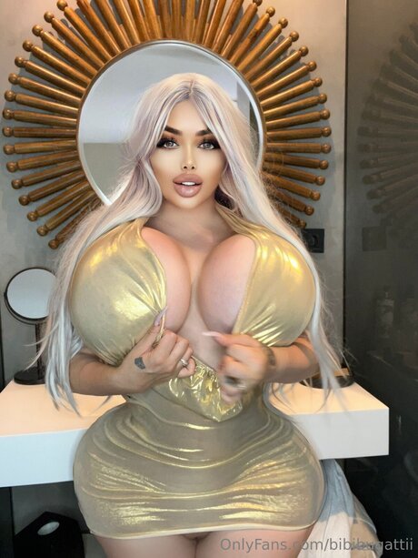 Bibibugattii nude actress pics